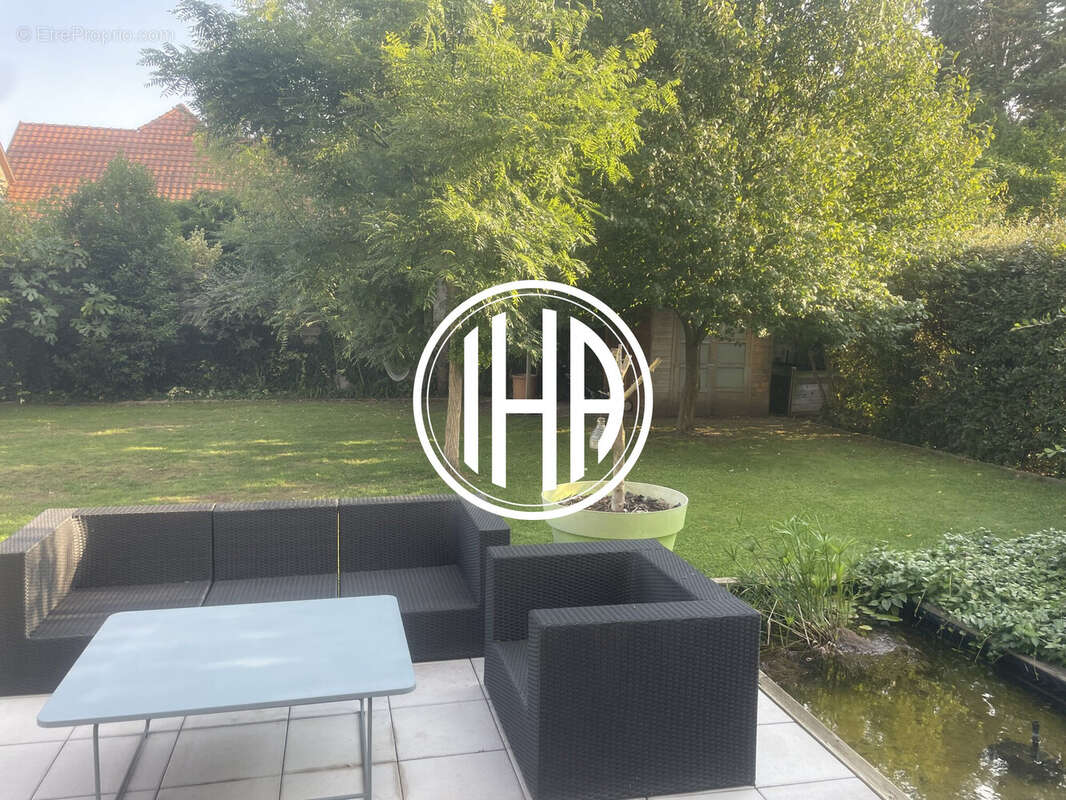 Maison à SAINTE-CROIX-EN-PLAINE