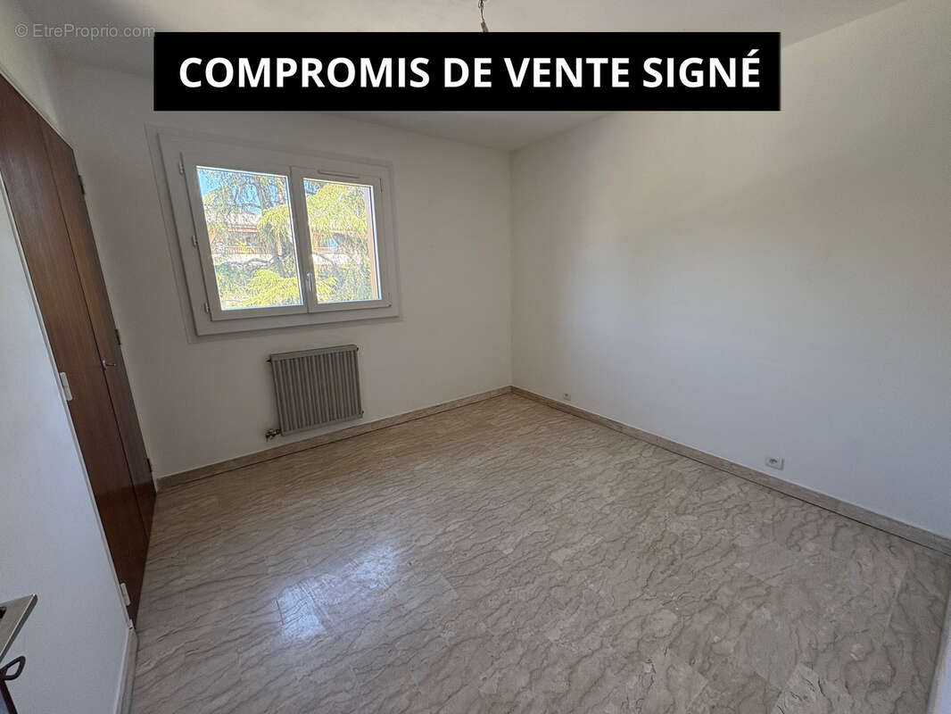 Appartement à OLLIOULES