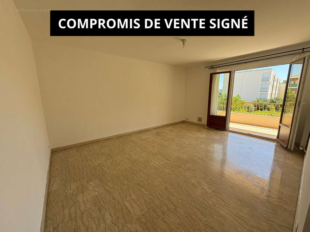 Appartement à OLLIOULES