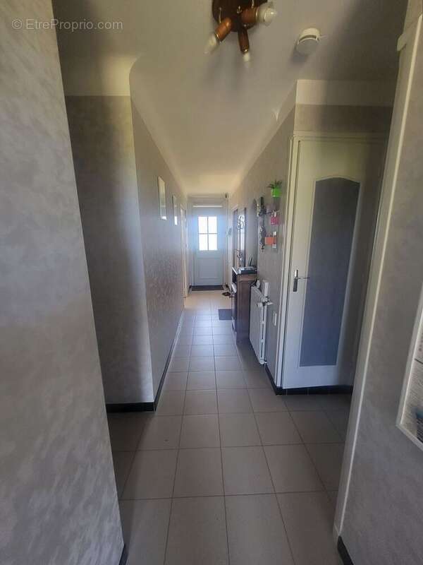 Maison à SAINT-LOUP-DE-VARENNES