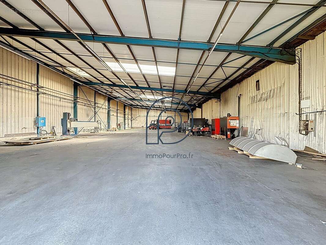 Commerce à SAINT-AMAND-LES-EAUX