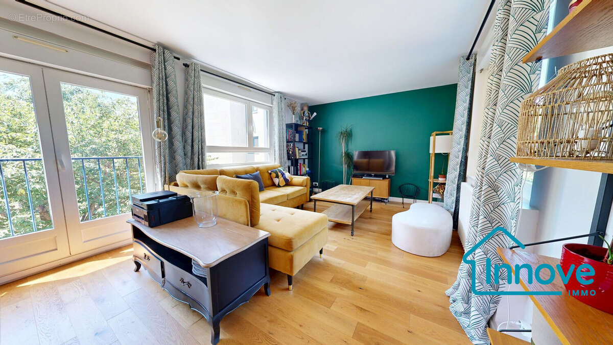 Appartement à LOUVECIENNES