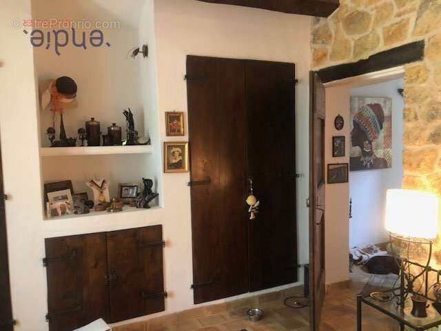 Maison à SAINT-ANTONIN-DU-VAR