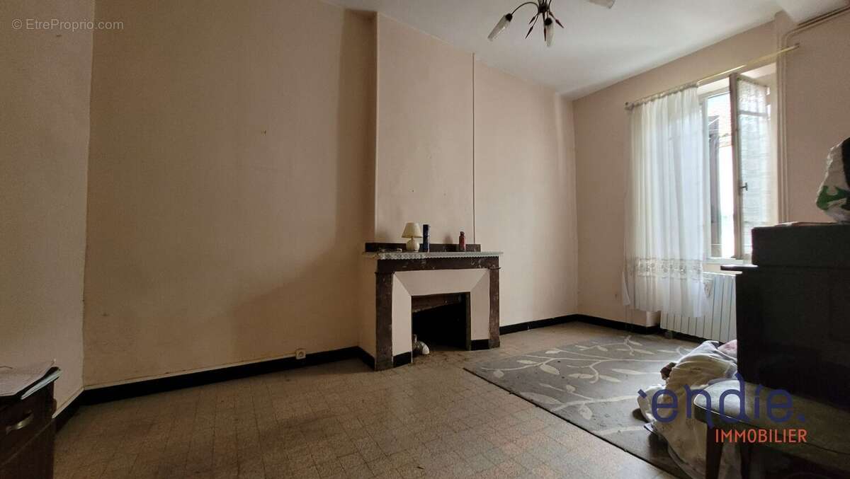 Maison à VIC-EN-BIGORRE