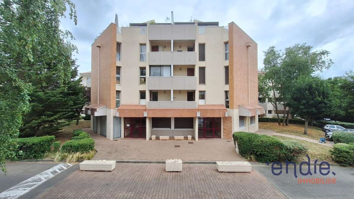 Appartement à RAMONVILLE-SAINT-AGNE