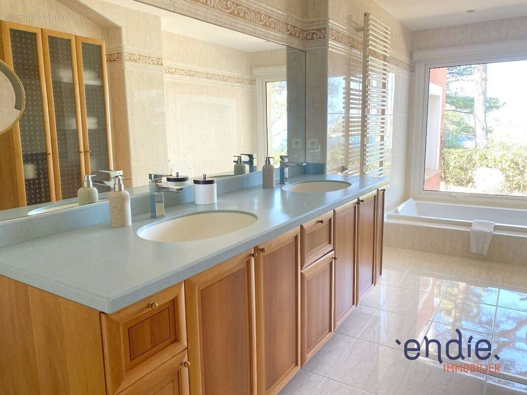 Maison à SAINTE-MAXIME