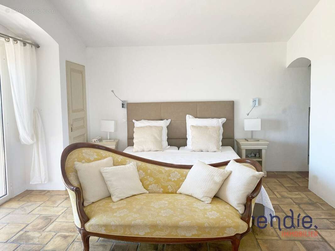 Maison à SAINTE-MAXIME