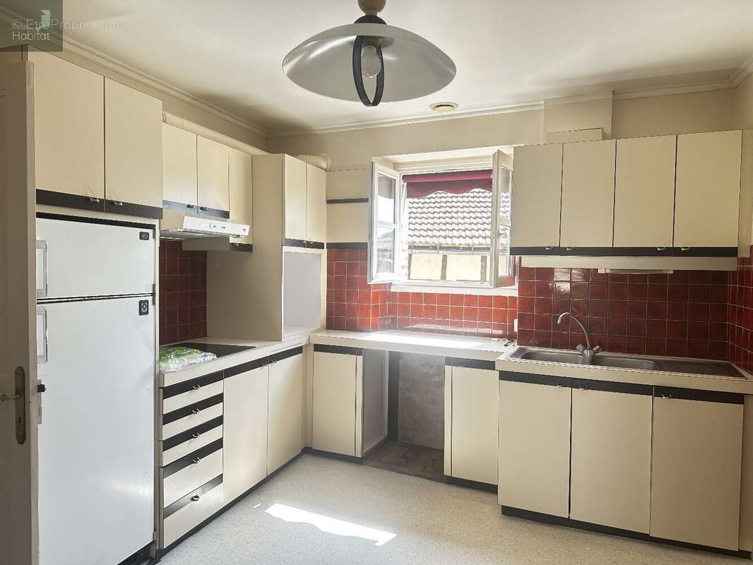 Appartement à MAURS