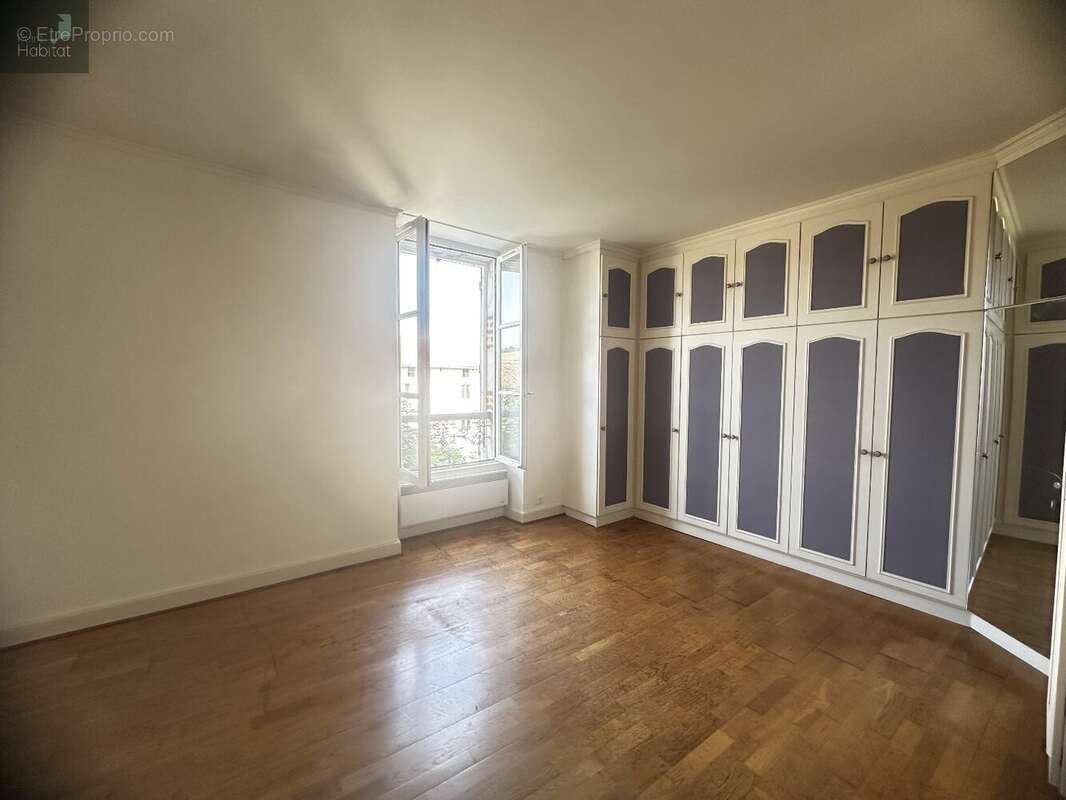 Appartement à MAURS