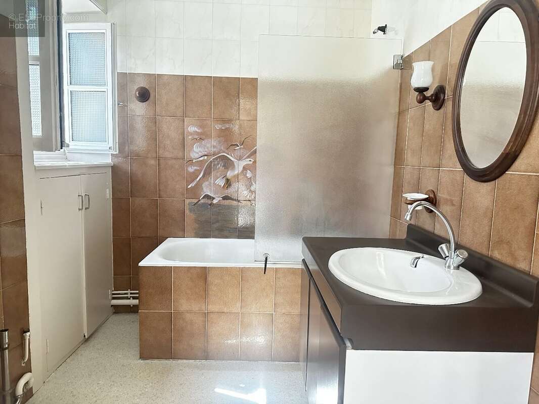 Appartement à MAURS