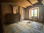 Maison à SAINT-JULIEN-CHAPTEUIL