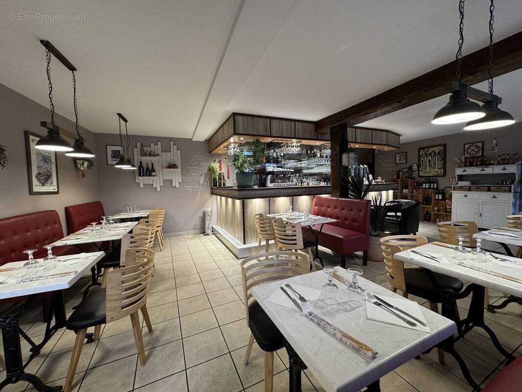 Autre à SAINT-ARNOULT-EN-YVELINES