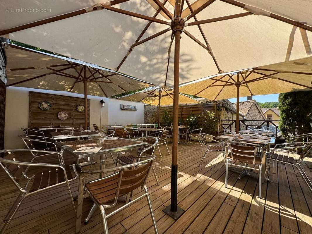 Autre à SAINT-ARNOULT-EN-YVELINES