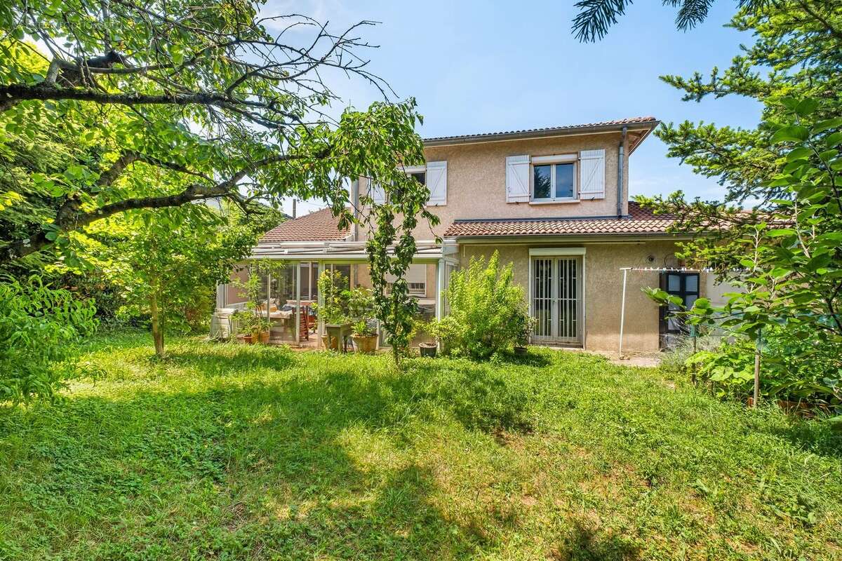 Maison à SEREZIN-DU-RHONE