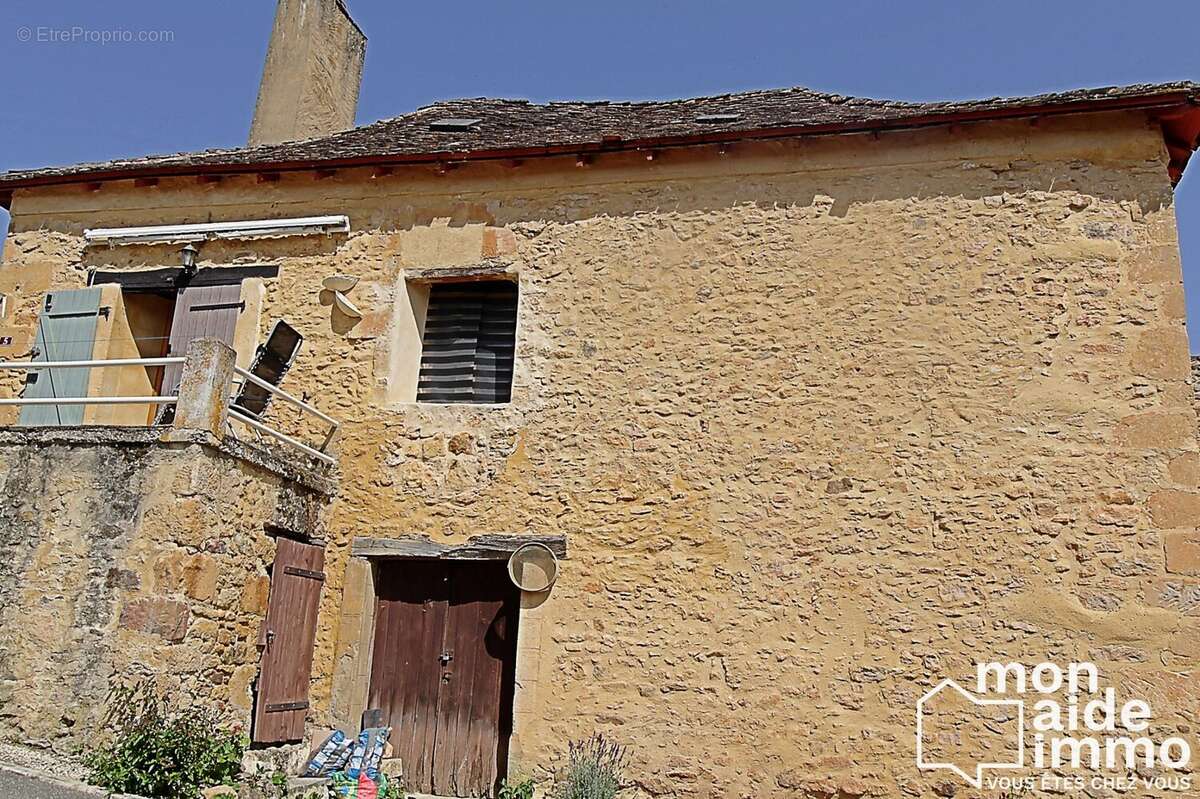 Maison à SALLES-DE-BELVES