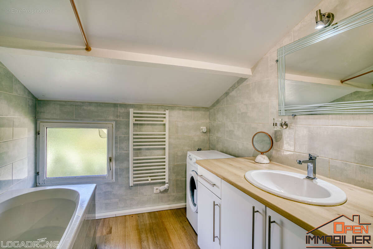 Commerce à SAINT-SYLVESTRE-SUR-LOT