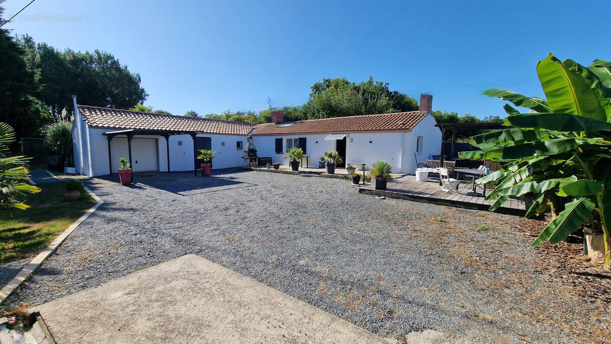 Maison à SAINT-GERVAIS