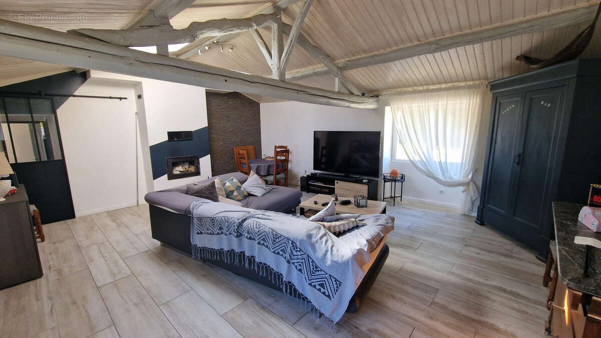 Maison à SAINT-GERVAIS