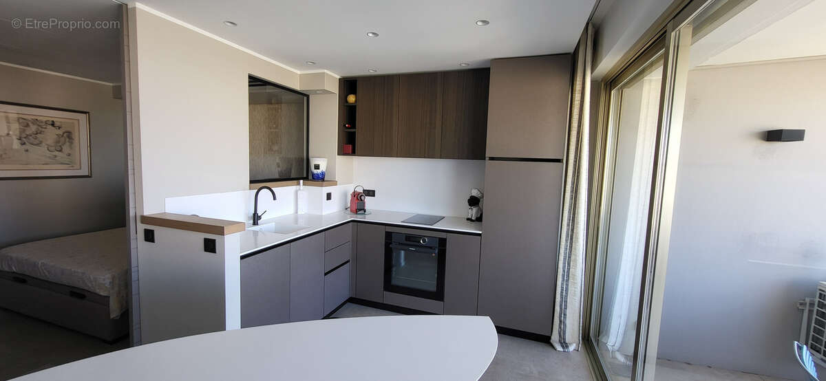 Appartement à VILLENEUVE-LOUBET