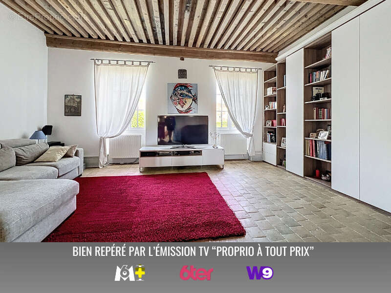 Maison à JASSANS-RIOTTIER