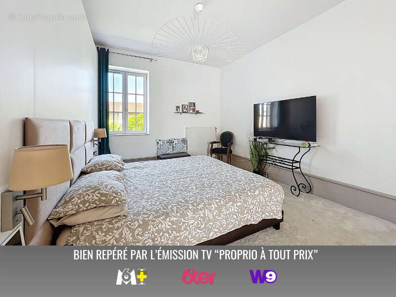 Maison à JASSANS-RIOTTIER