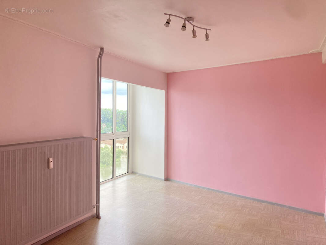 Appartement à AUDINCOURT