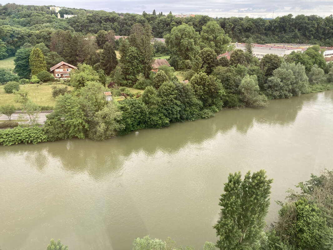 Appartement à AUDINCOURT