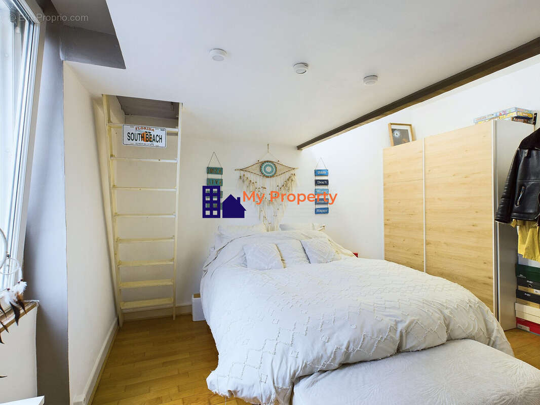 Appartement à HOUILLES