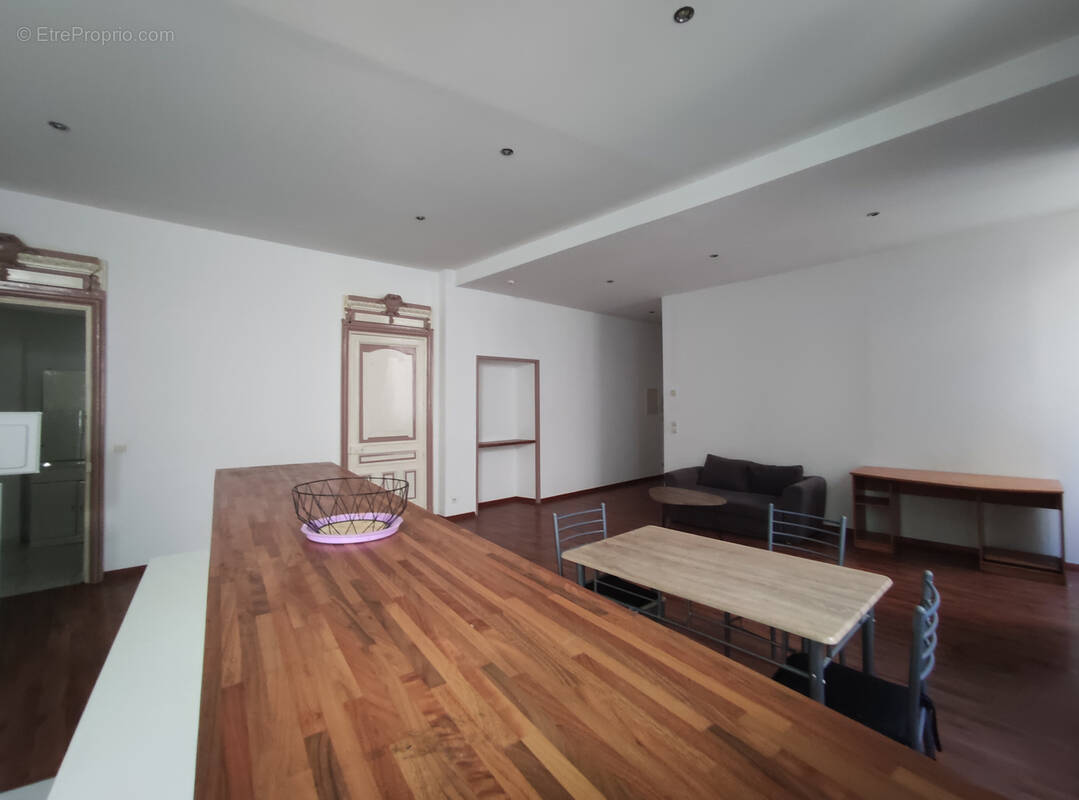 Appartement à BEZIERS