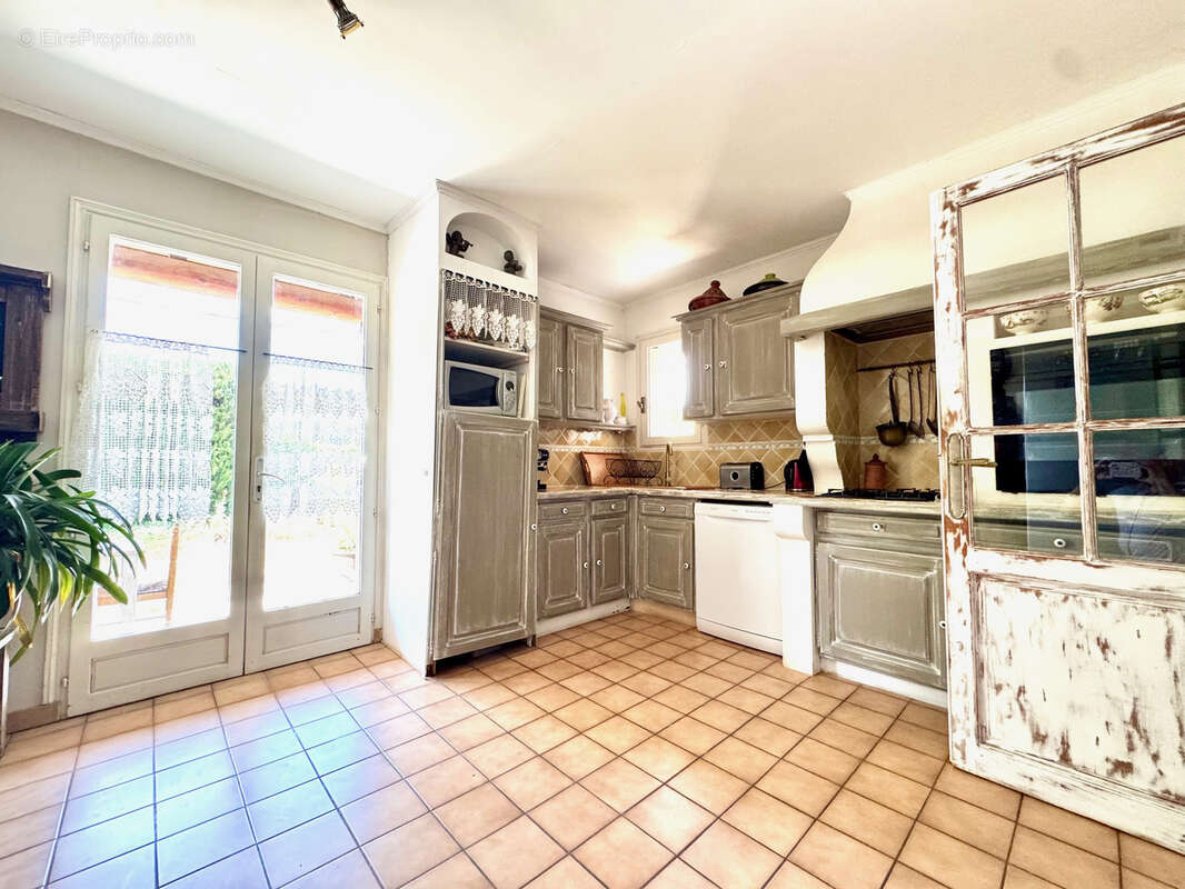 Maison à VAISON-LA-ROMAINE