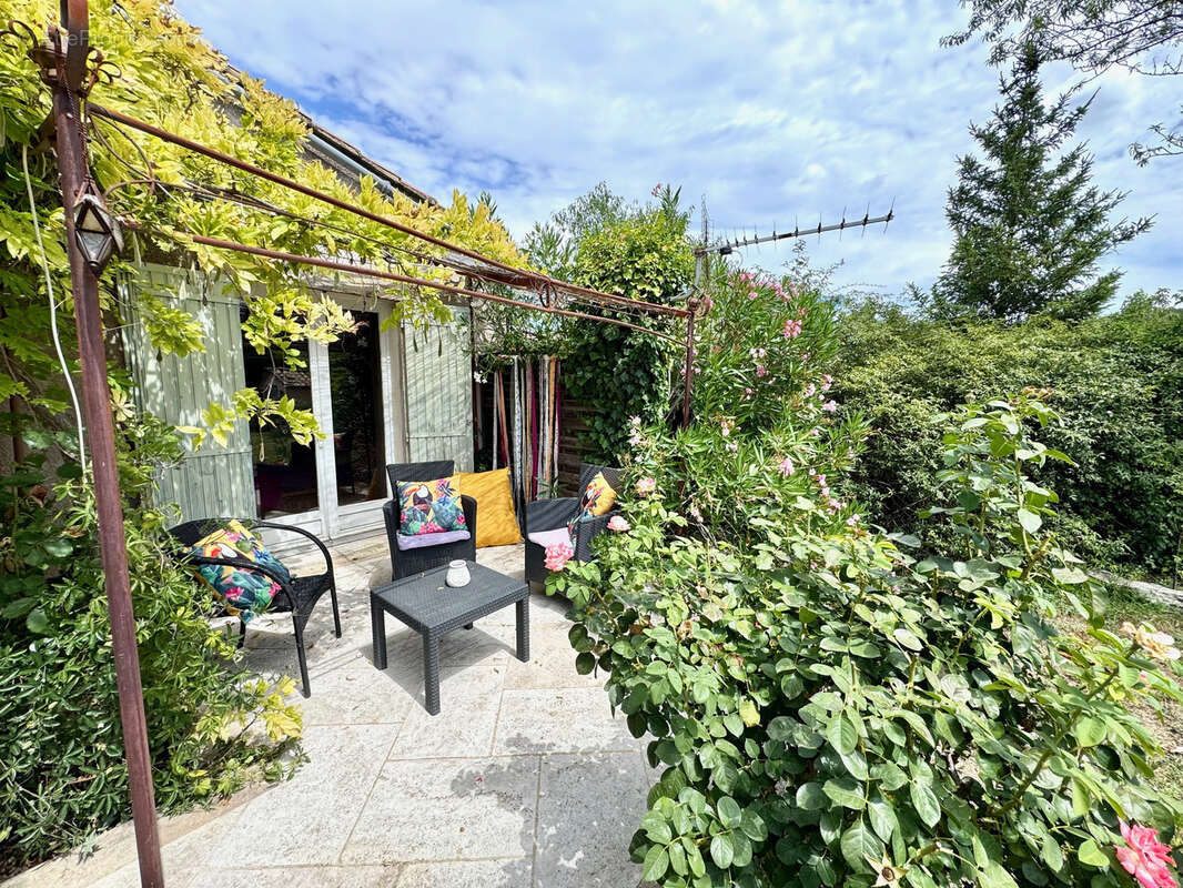 Maison à VAISON-LA-ROMAINE