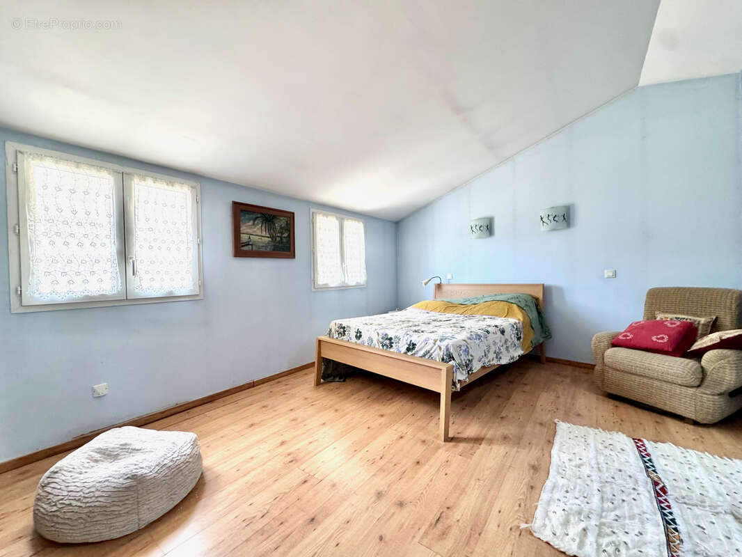 Maison à VAISON-LA-ROMAINE