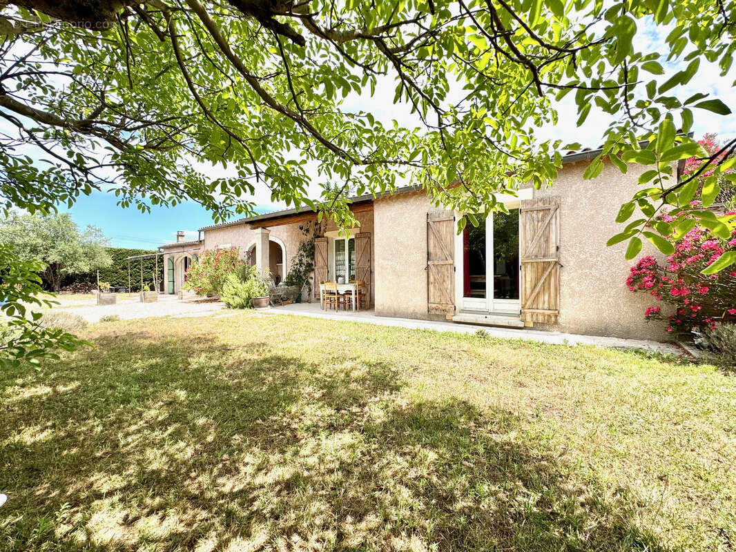 Maison à VAISON-LA-ROMAINE