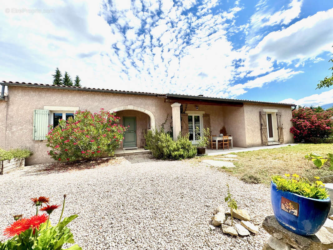 Maison à VAISON-LA-ROMAINE