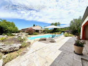 Maison à VAISON-LA-ROMAINE