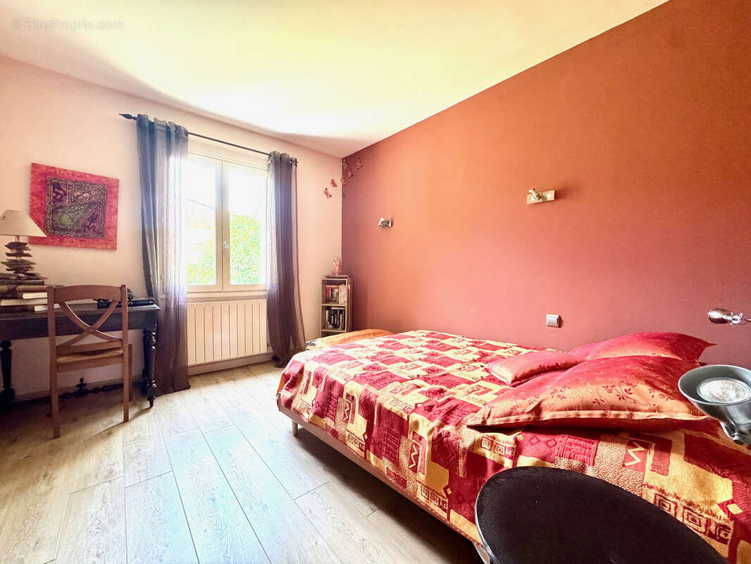 Maison à VAISON-LA-ROMAINE