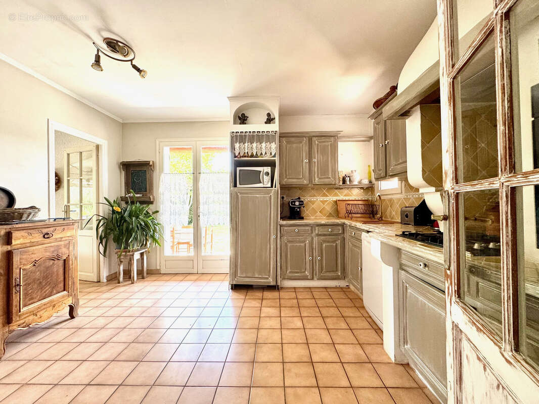 Maison à VAISON-LA-ROMAINE