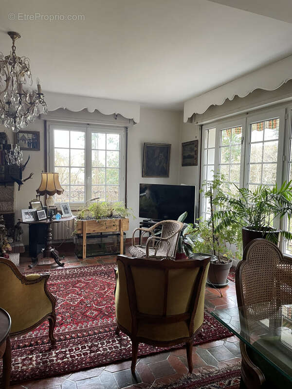 Maison à BELLERIVE-SUR-ALLIER