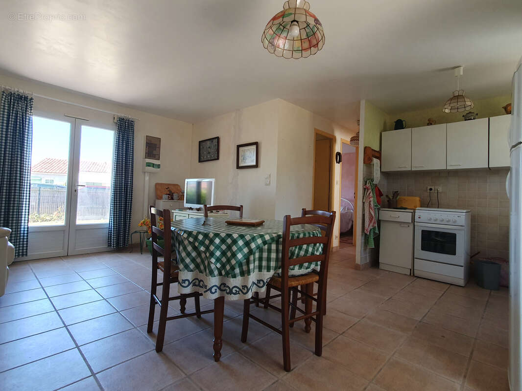 Maison à L&#039;AIGUILLON-SUR-MER