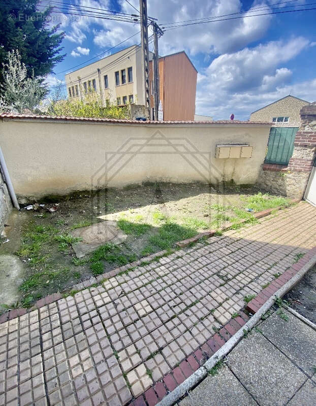 Appartement à BEAUMONT-SUR-OISE