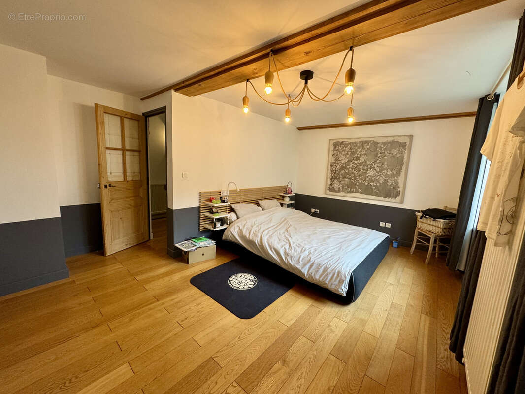 Maison à SAINT-GENEST-MALIFAUX