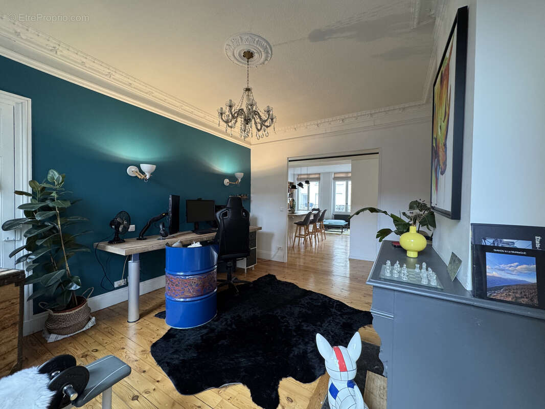 Appartement à SAINT-ETIENNE