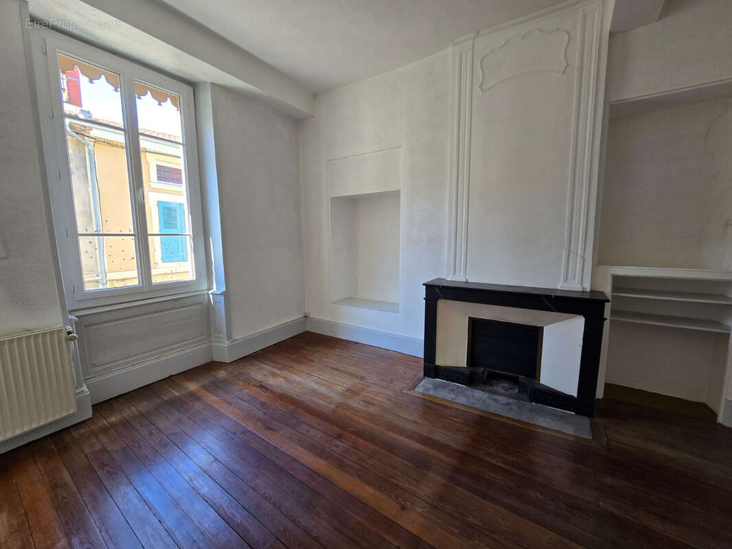 Appartement à ROMANS-SUR-ISERE