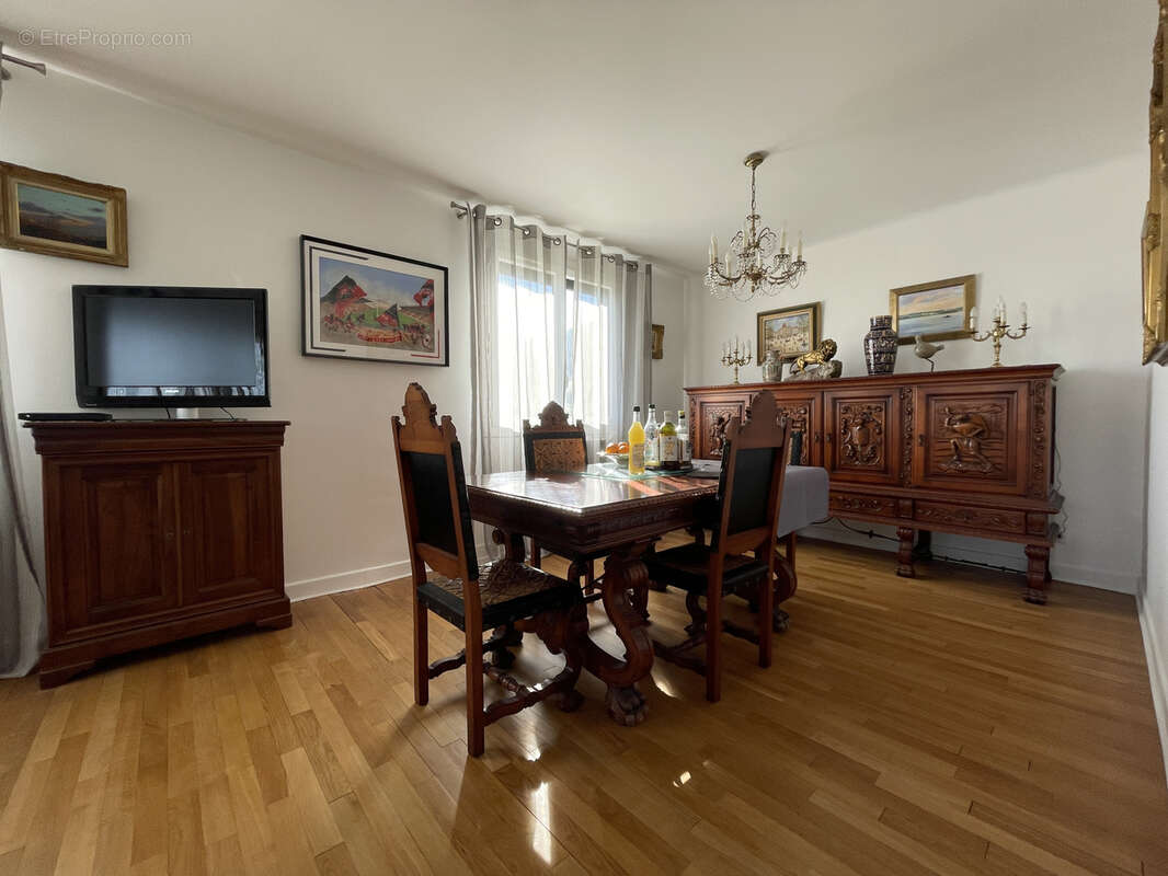 Maison à SAINT-AULAIRE