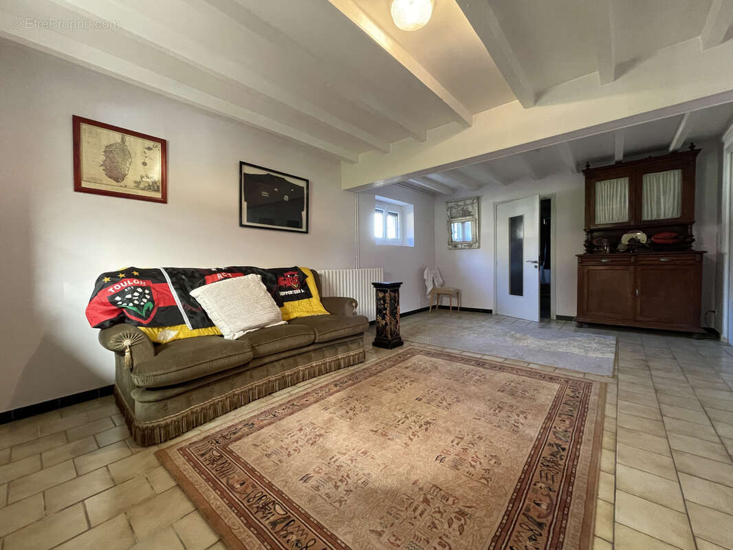 Maison à SAINT-AULAIRE