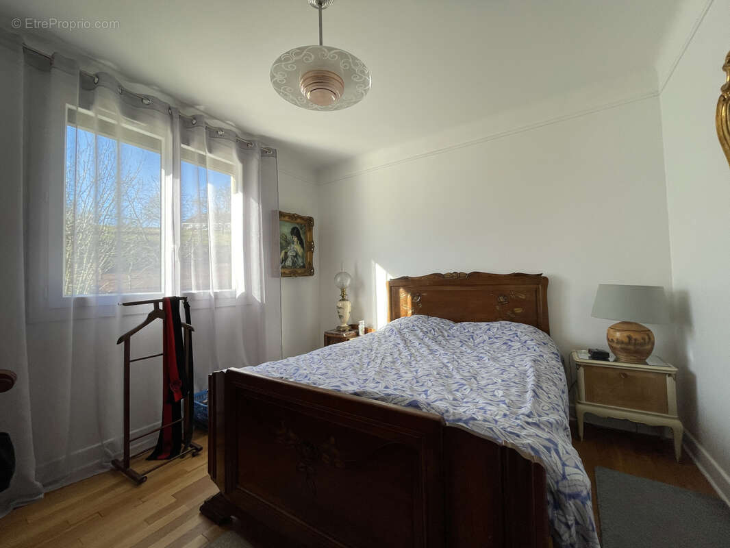 Maison à SAINT-AULAIRE