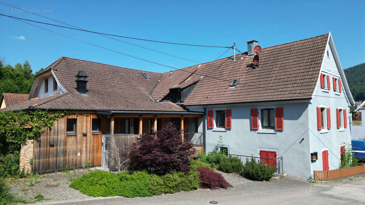 Commerce à BREITENBACH-HAUT-RHIN