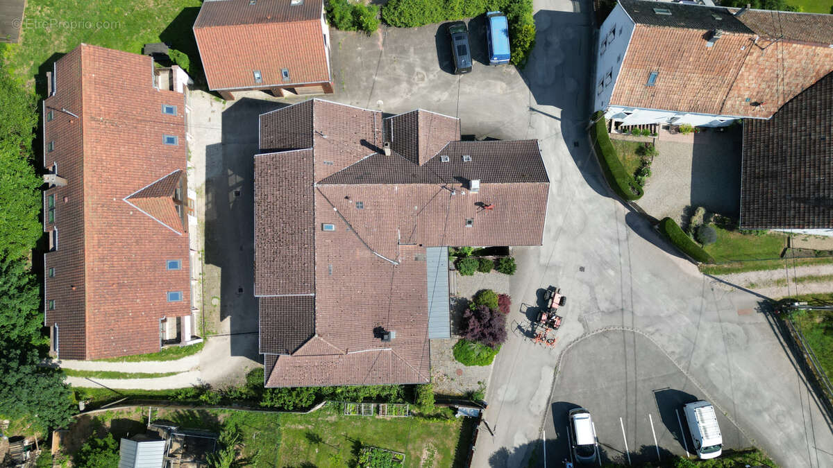 Commerce à BREITENBACH-HAUT-RHIN