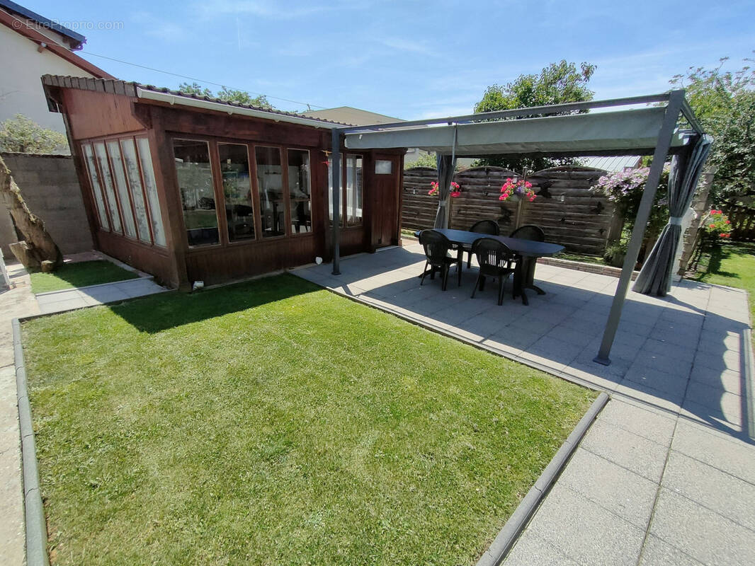 Maison à MALZEVILLE