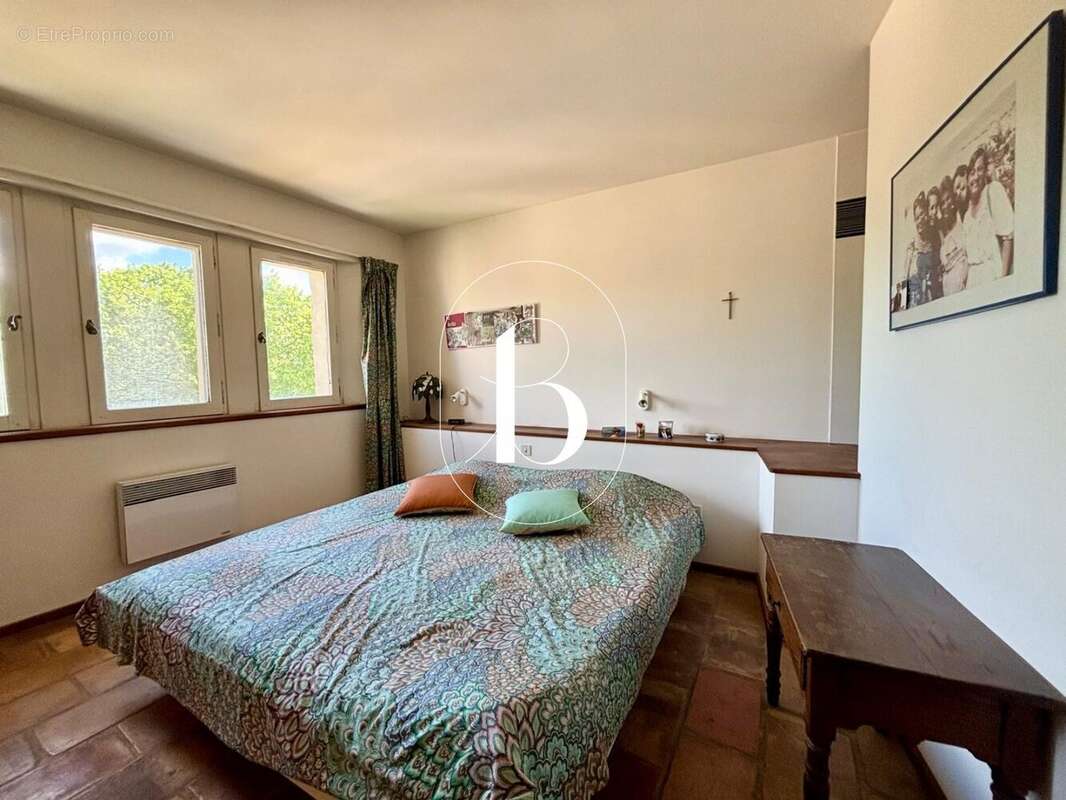 Appartement à UZES